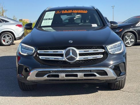 Used 2021 Mercedes-Benz GLC 300 4MATIC image 3