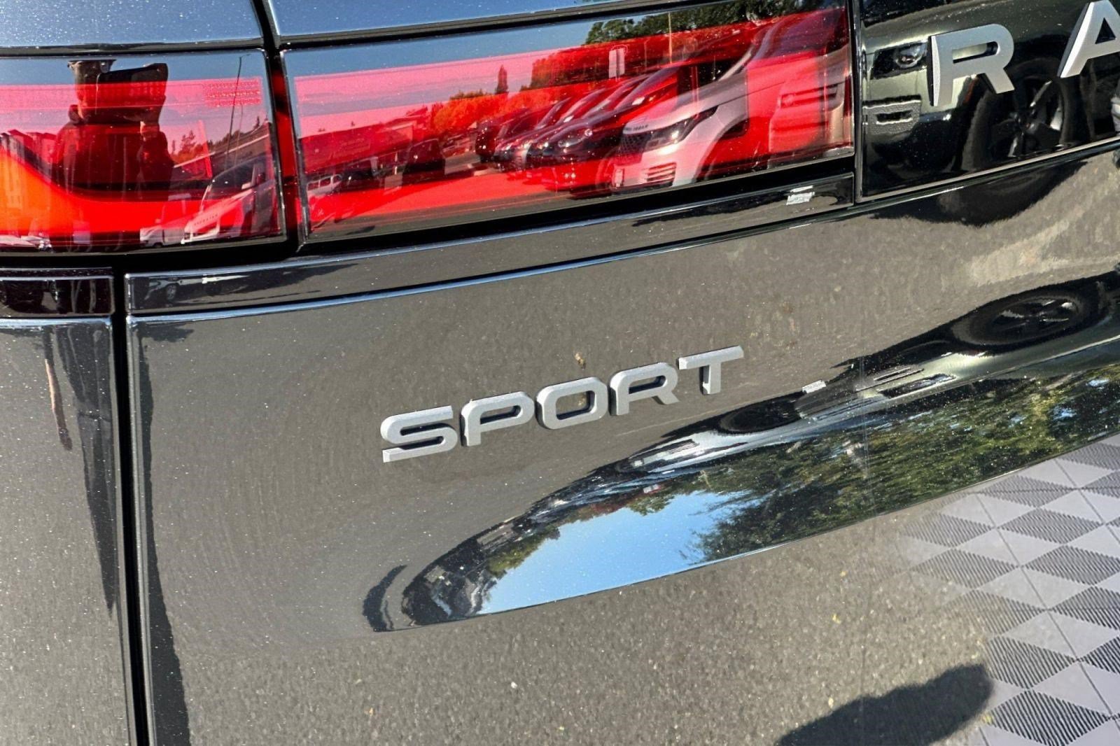 New 2026 Land Rover Range Rover Sport Dynamic SE AWD/4WD image 29