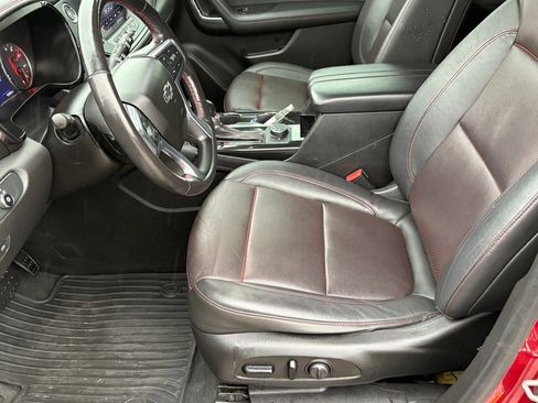 Used 2020 Chevrolet Blazer RS image 32