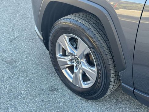 Used 2025 Toyota RAV4 XLE image 30