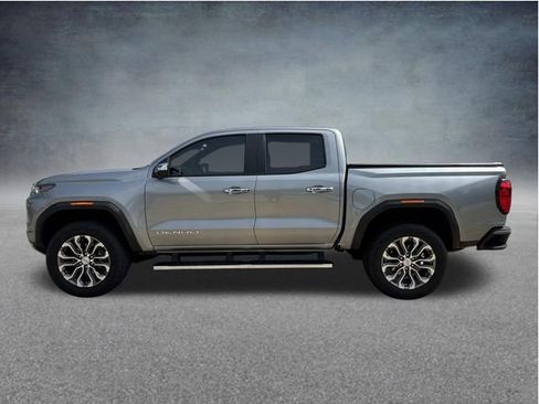 Used 2023 GMC Canyon Denali AWD/4WD image 5