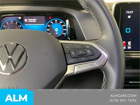 Used 2025 Volkswagen Atlas Cross Sport SE FWD image 25