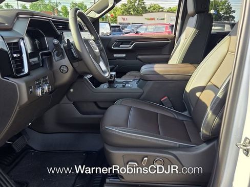 Used 2026 GMC Sierra 1500 Denali AWD/4WD image 5