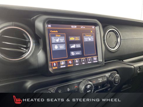 Used 2023 Jeep Wrangler Rubicon w/ Cold Weather Group image 7