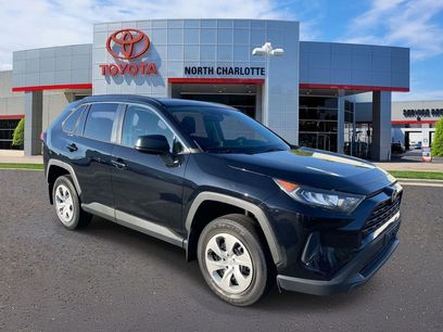Used 2021 Toyota RAV4 LE w/ Carpet Mat Package (TMS)