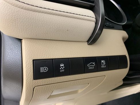 Used 2023 Toyota Camry LE image 18