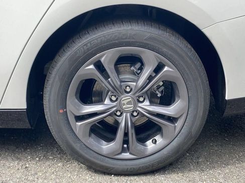 New 2026 Honda Accord EX-L image 32