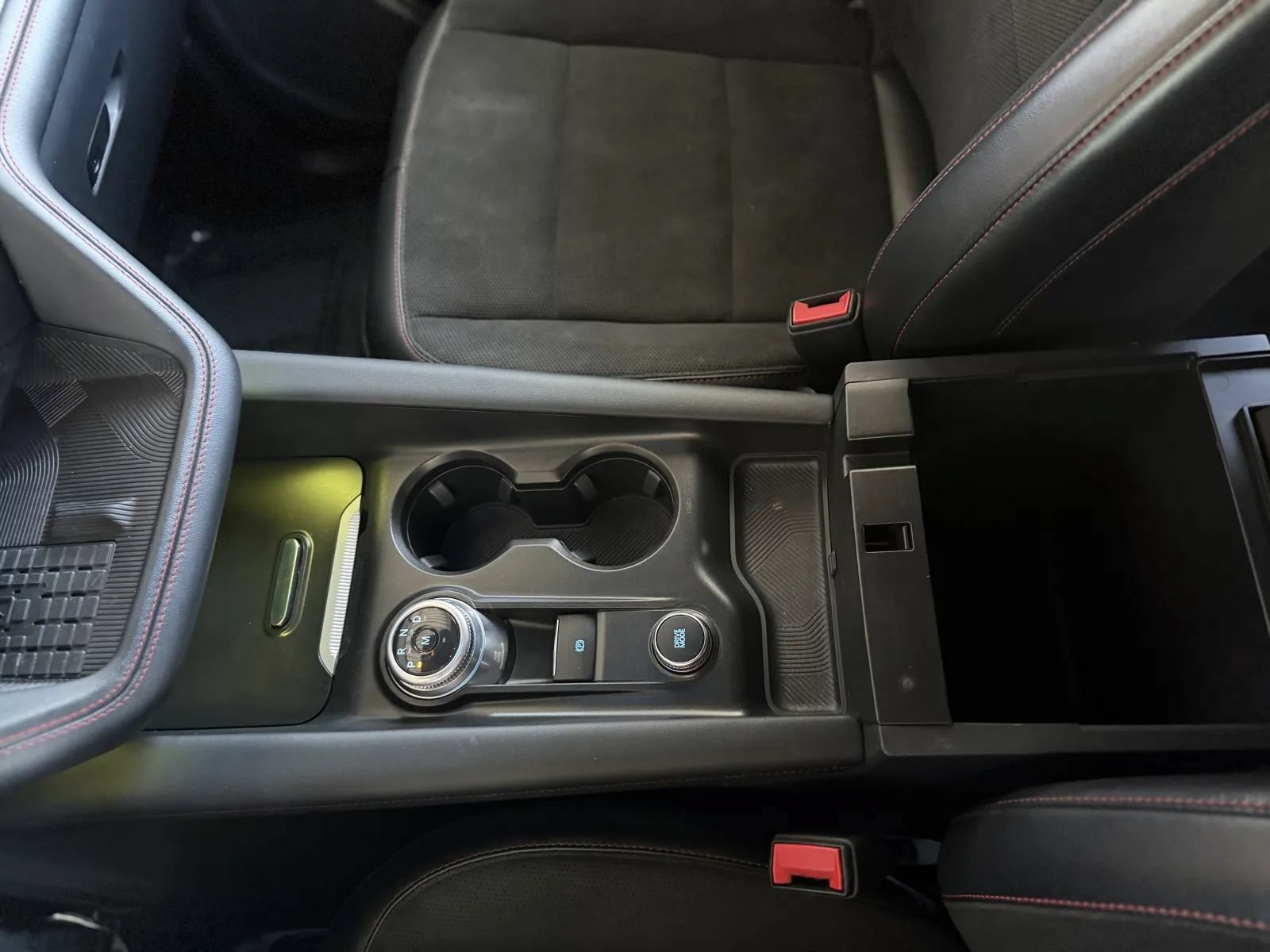 Used 2025 Ford Explorer ST AWD/4WD image 41