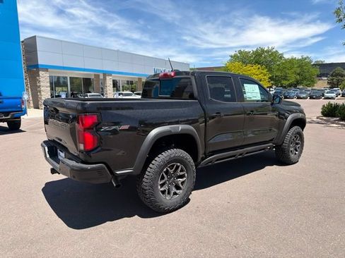 New 2026 Chevrolet Colorado ZR2 w/ Technology Package AWD/4WD image 6