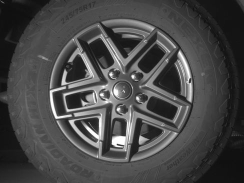 Used 2025 Jeep Wrangler Unlimited Sport AWD/4WD image 15
