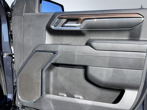 Used 2023 Chevrolet Silverado 1500 LT w/ Protection Package image 24