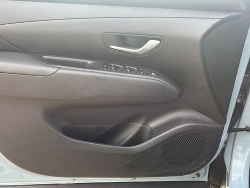 Used 2024 Hyundai Santa Cruz SEL image 12