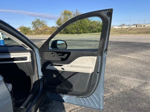 New 2026 Lincoln Aviator Reserve w/ Illumination Package image 19