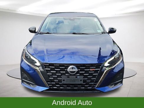 Used 2024 Nissan Altima 2.5 SR FWD image 2