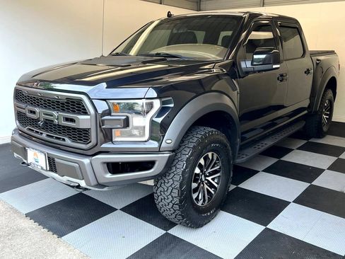 Used 2019 Ford F150 Raptor w/ Equipment Group 802A Luxury image 1