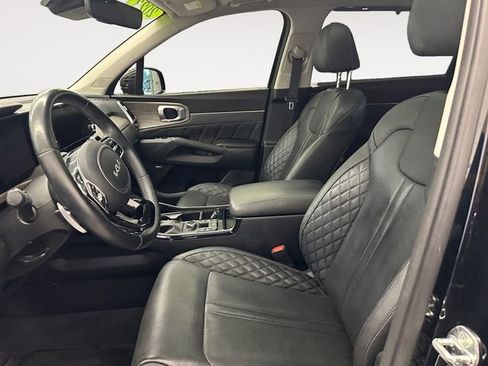 Used 2023 Kia Sorento SX Prestige AWD/4WD image 9