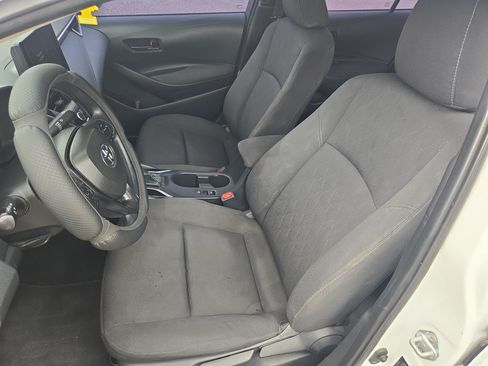 Used 2024 Toyota Corolla LE FWD image 21