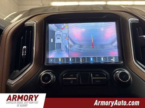 Used 2019 Chevrolet Silverado 1500 High Country w/ Technology Package image 19