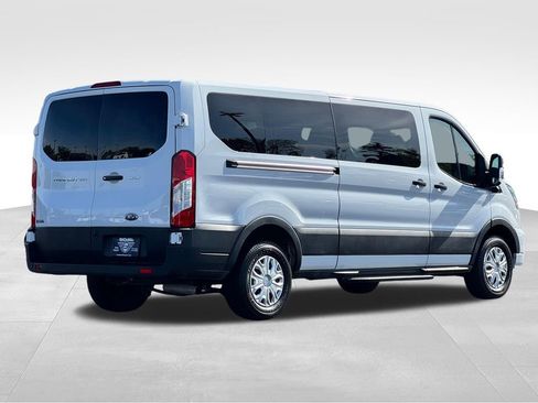 Used 2023 Ford Transit 350 XLT RWD image 7