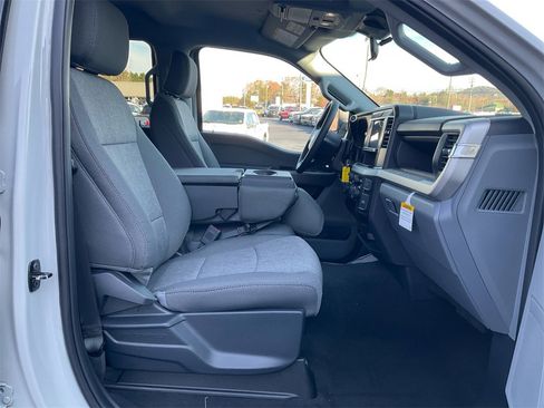 New 2026 Ford F250 XL image 10