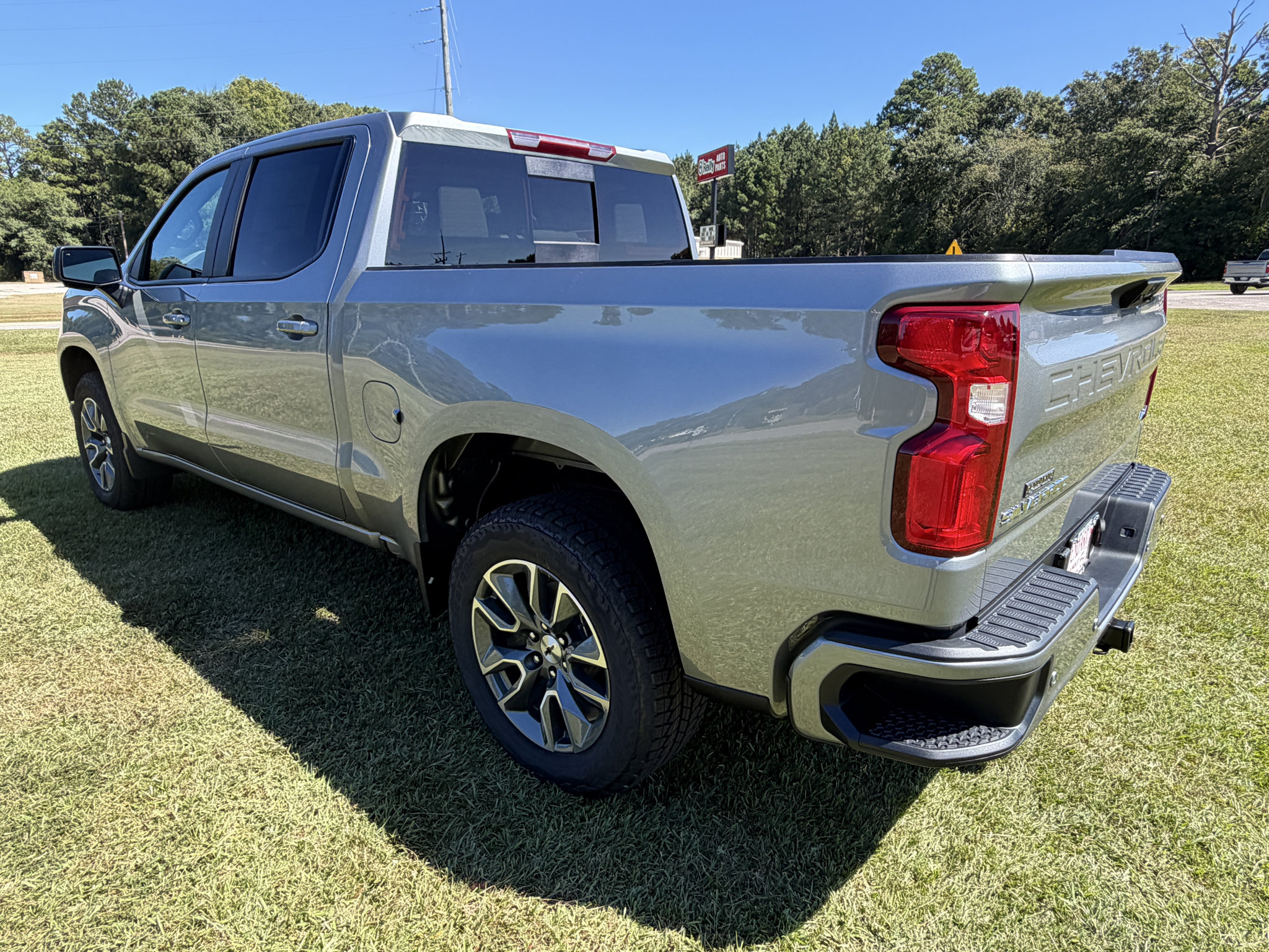 New 2026 Chevrolet Silverado 1500 RST w/ Safety Package AWD/4WD image 20