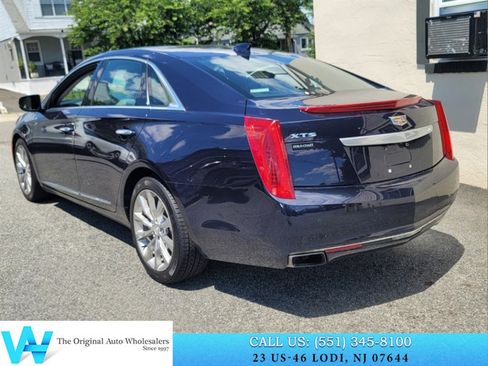 Used 2017 Cadillac XTS Luxury w/ Driver Awareness Package FWD image 4