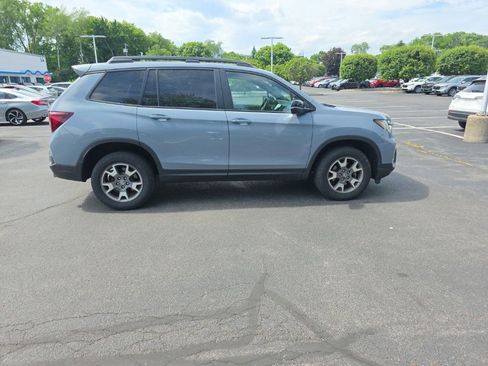 Used 2023 Honda Passport TrailSport image 8