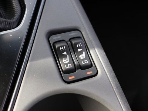 Used 2025 Subaru Crosstrek 2.5i Limited w/ Crosstrek Mirror Package image 34