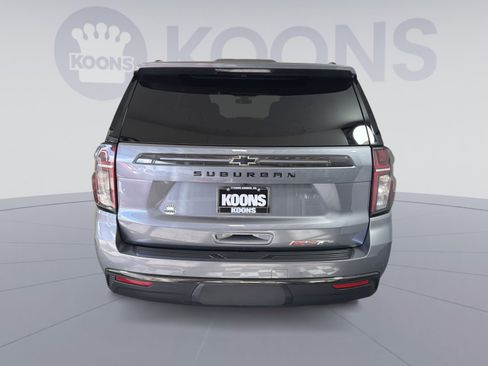 Used 2021 Chevrolet Suburban RST w/ Luxury Package image 5