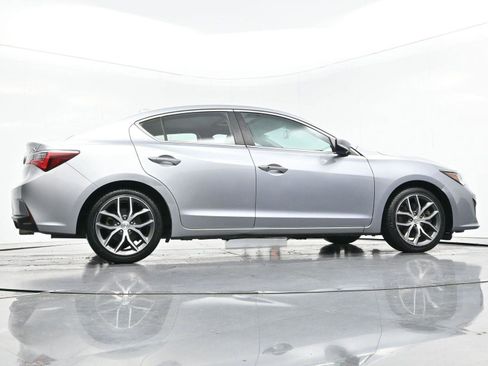 Used 2019 Acura ILX w/ Technology Package image 46