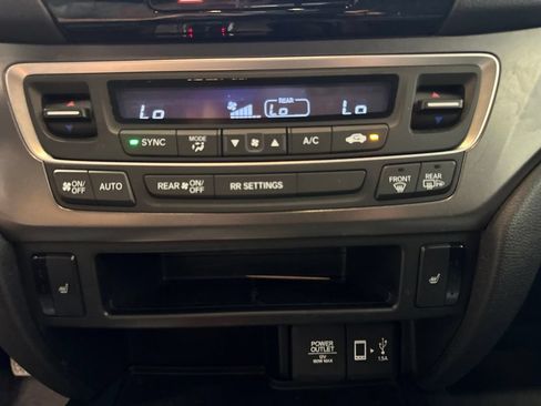 Used 2020 Honda Ridgeline RTL image 11