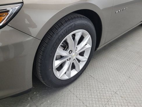 Used 2020 Chevrolet Malibu LT FWD image 31