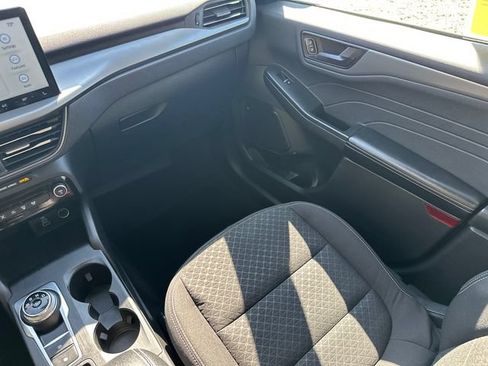 Used 2024 Ford Escape Active w/ Tech Pack #1 AWD/4WD image 24