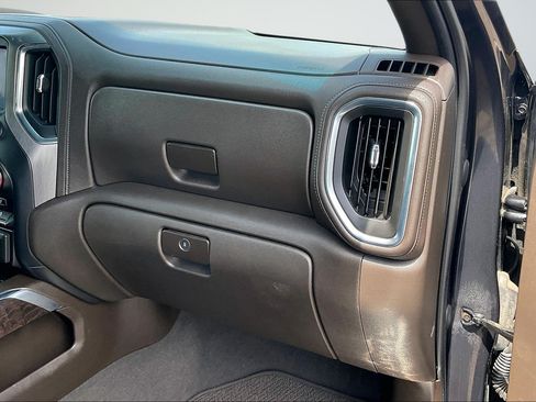 Used 2020 GMC Sierra 1500 Denali w/ Technology Package AWD/4WD image 18