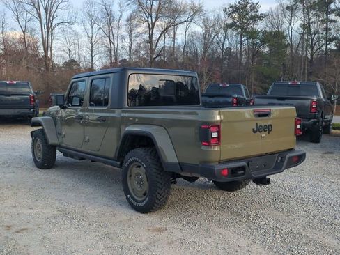 New 2026 Jeep Gladiator Willys AWD/4WD image 3