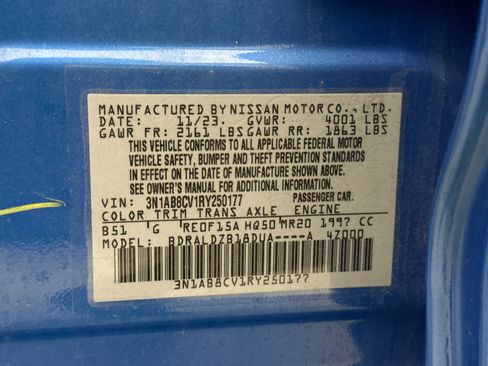 Used 2024 Nissan Sentra SV image 11