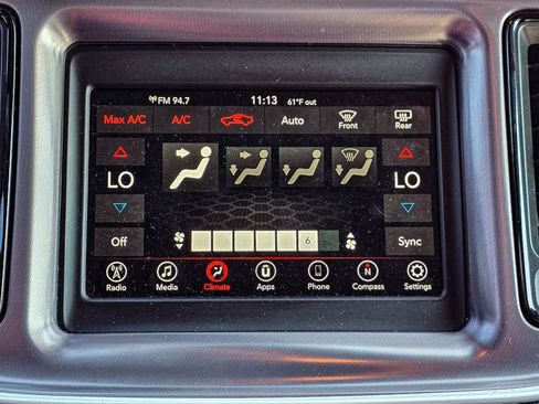 Used 2019 Dodge Challenger SXT image 14