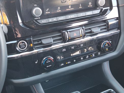 Used 2023 Nissan Pathfinder Rock Creek image 22