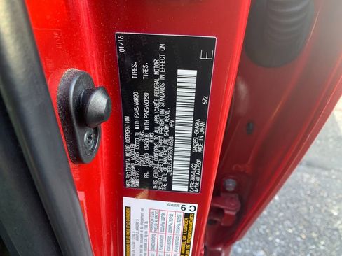 Used 2016 Toyota 4Runner Limited image 8