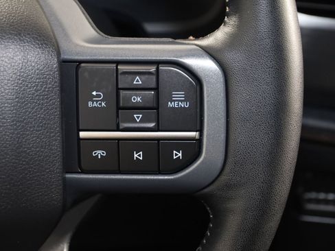 Used 2023 Ford F150 Lightning Lariat AWD/4WD image 38