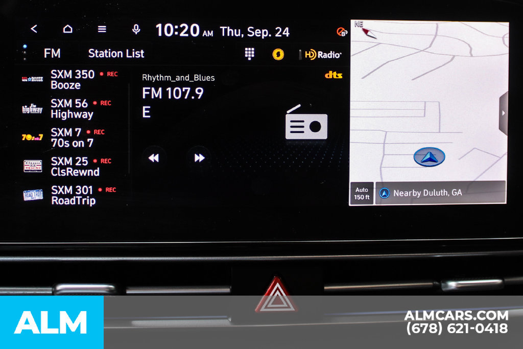 Used 2025 Hyundai Elantra SEL FWD image 31