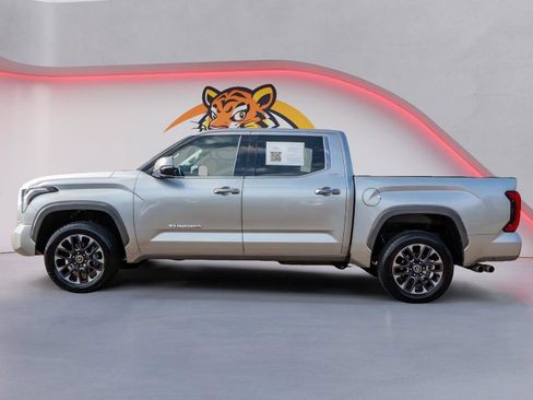 Used 2023 Toyota Tundra Limited AWD/4WD image 8