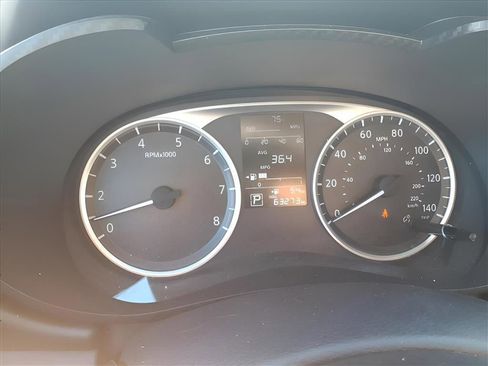 Used 2022 Nissan Versa S image 21