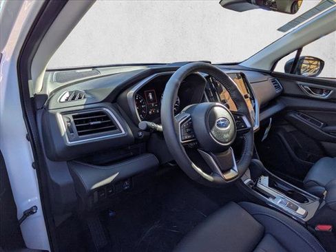 New 2025 Subaru Ascent Limited image 10