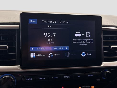 Used 2022 Hyundai Venue SEL image 9