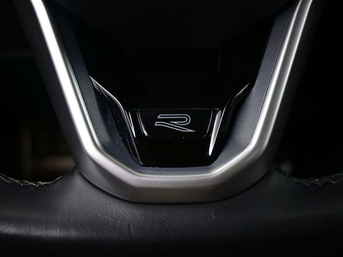 Used 2024 Volkswagen Atlas SEL Premium R-Line image 33