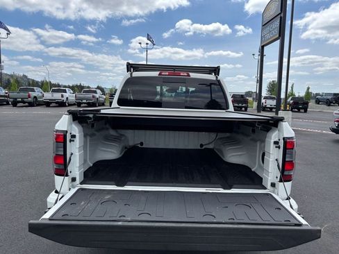 Used 2023 Nissan Frontier PRO-4X w/ Technology Package AWD/4WD image 22