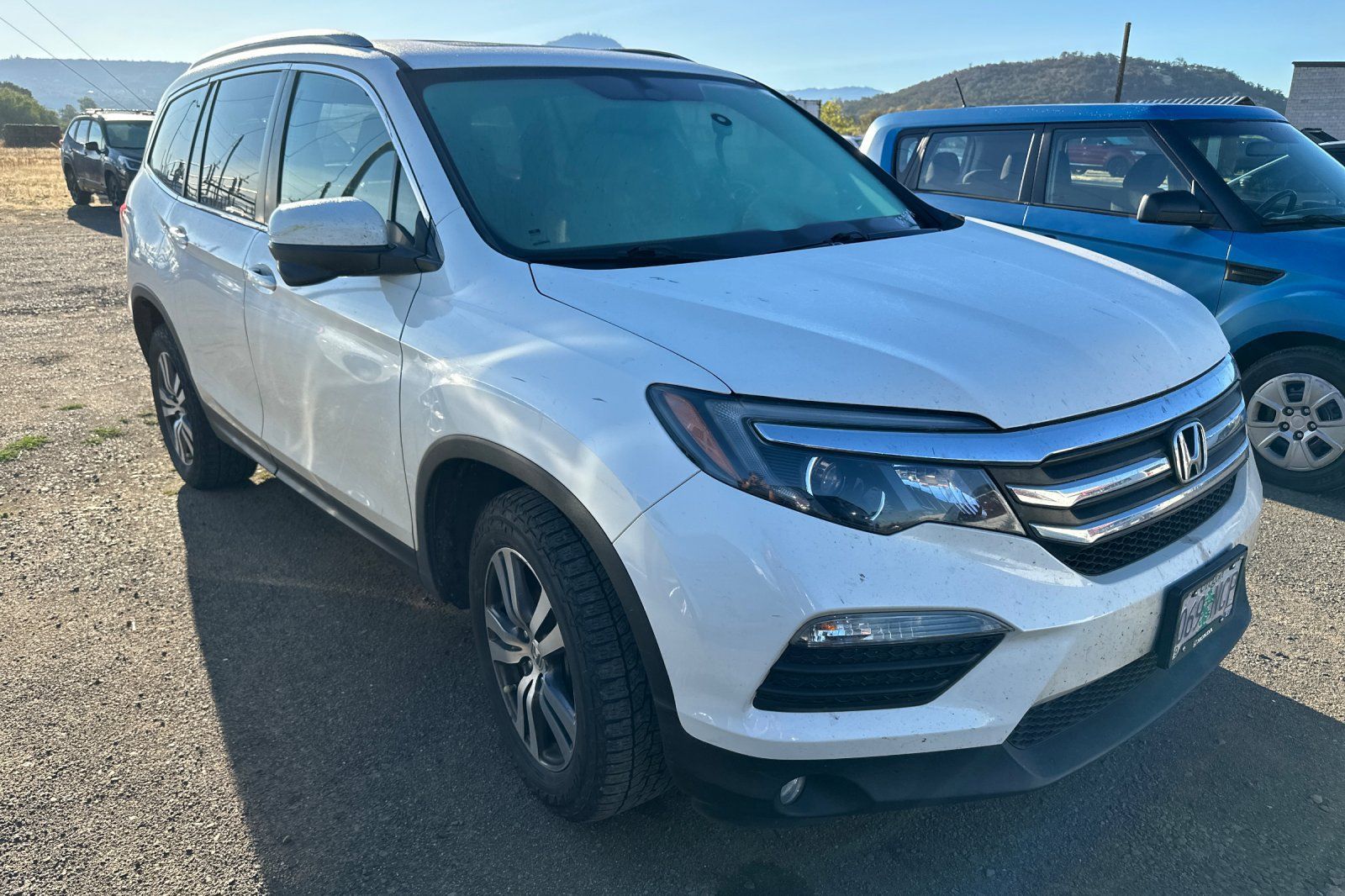 Used 2017 Honda Pilot EX-L image 2