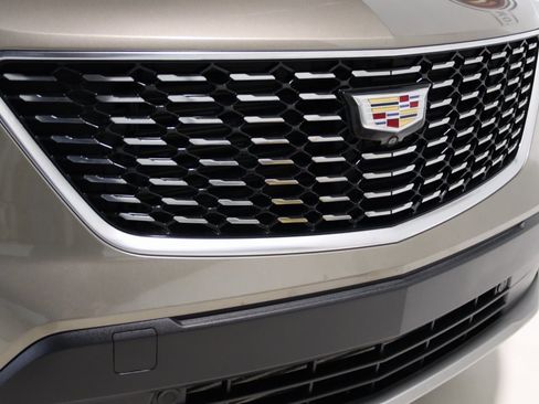 Used 2020 Cadillac XT4 Premium Luxury image 28