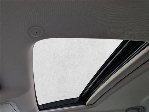 Used 2019 Honda Accord EX image 15